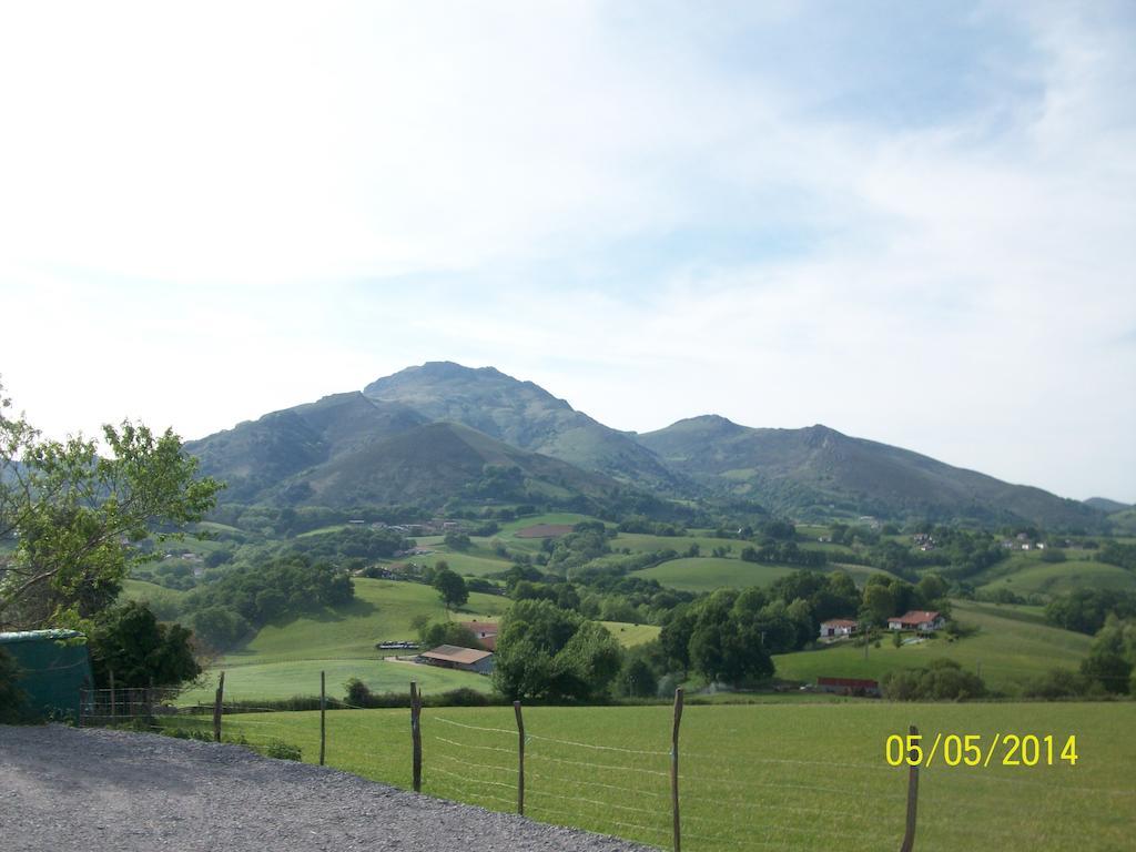 Appartement Larraburuko-Borda Sare Exteriér fotografie